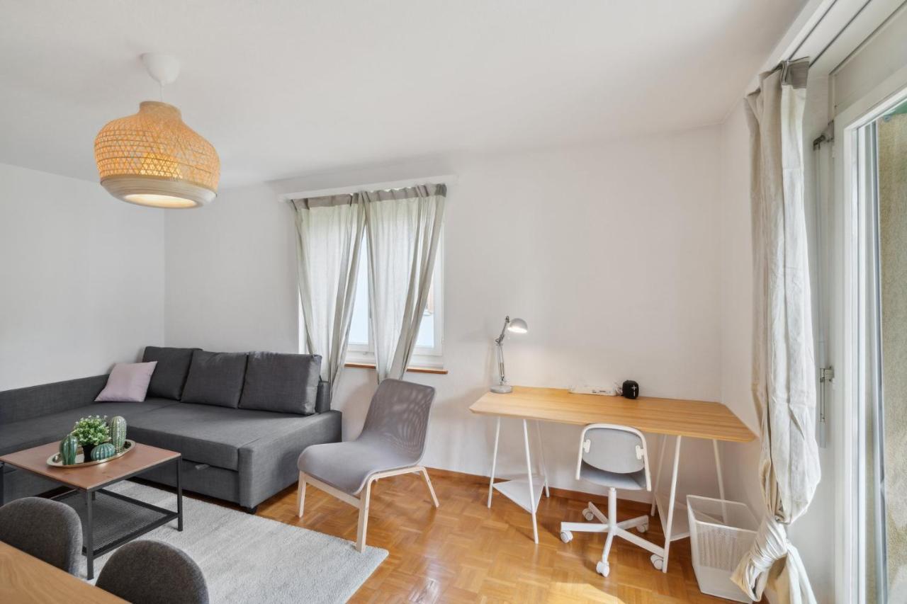 Affordable Comfort In Zurich Apartment Exterior photo