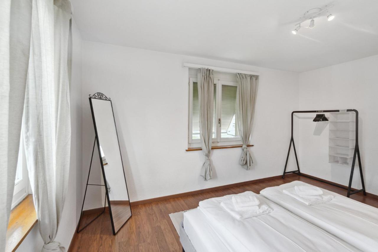 Affordable Comfort In Zurich Apartment Exterior photo